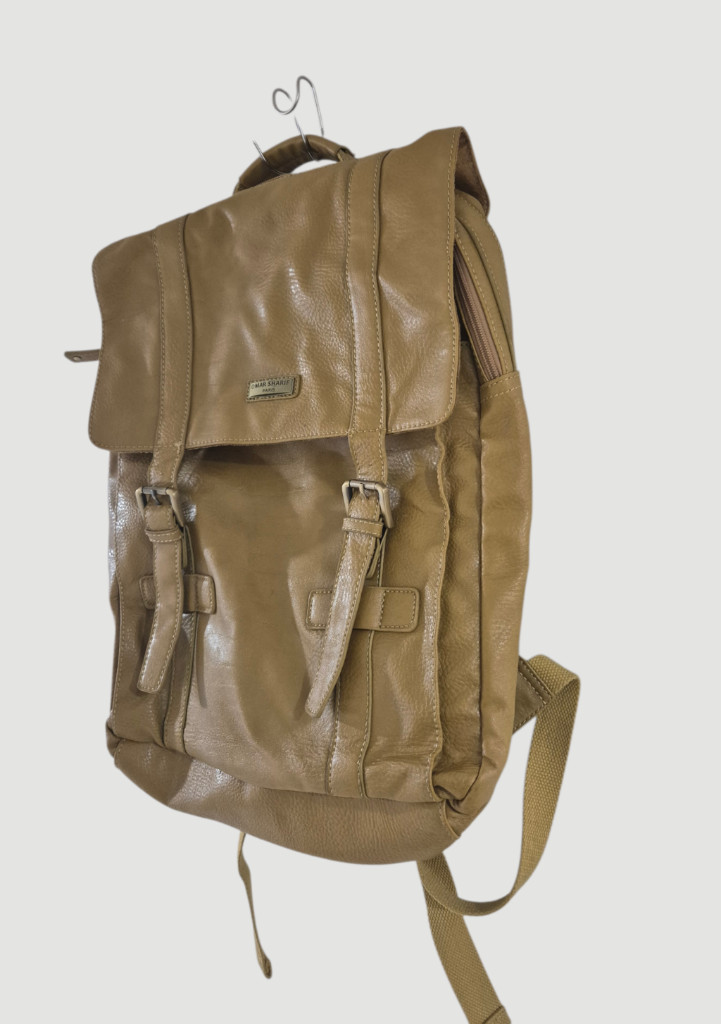 오마샤리프 파리 가죽백팩 가방 이미지