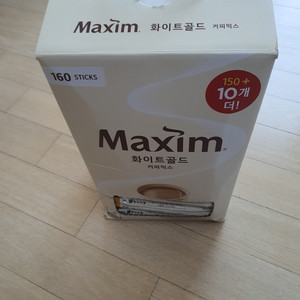 개봉상품 /무료배송/맥심화이트커피 160개 3만원 팝니다. 이미지