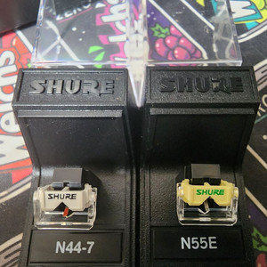 슈어 턴테이블 오리지날 바늘 미사용품 2개 판매합니다. 이미지