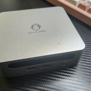 젠머신 4700U 램 32기가 판매합니다. 이미지