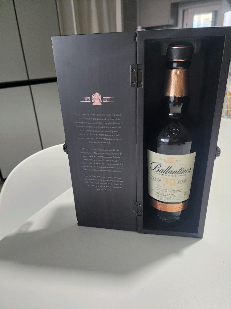 발렌타인 공병 /30년산 우드케이스/공병 이미지