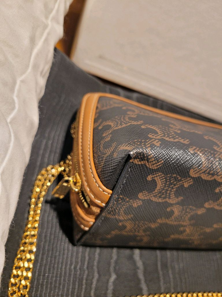 셀린느 트리옹프 캔퍼스 체인 탄 숄더 크로스 클러치백 이미지