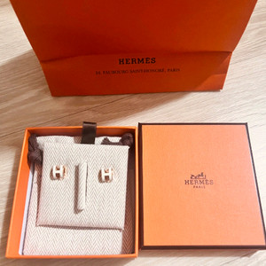 에르메스 팝아슈 로즈골드 블랑 미니 귀걸이 이미지