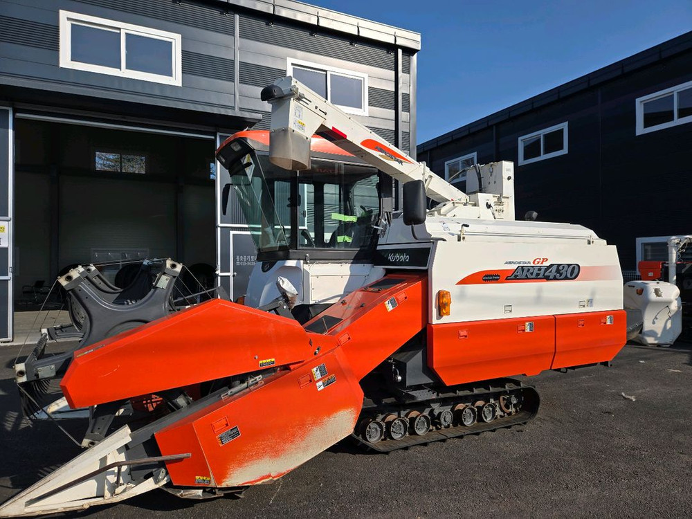 콩콤바인 구보다 ARH430 범용콤바인 이미지