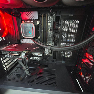 인텔 13700k b760 ddr5 32g 700w 1테라 팔아요 풀박 4060 ti 포함가능 이미지