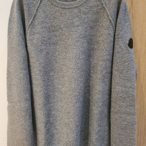 몽클레어 그레이 남성 울100% 니트 판매합니다! 이미지