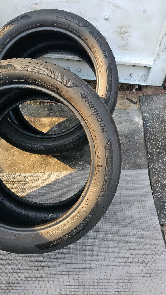 275 40 19벤투스 eve3고성능 2본 최저가 이미지