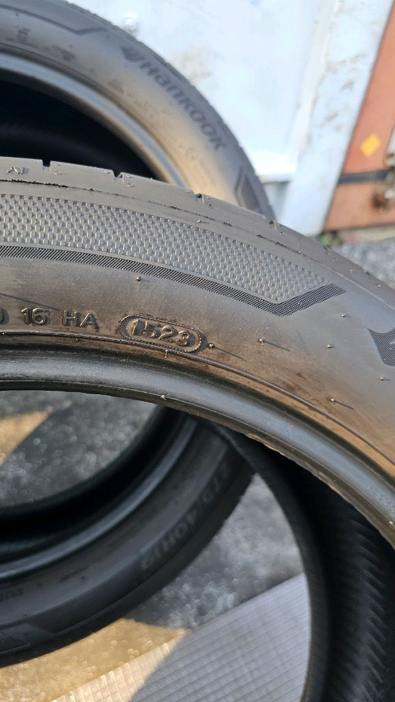 275 40 19벤투스 eve3고성능 2본 최저가 이미지