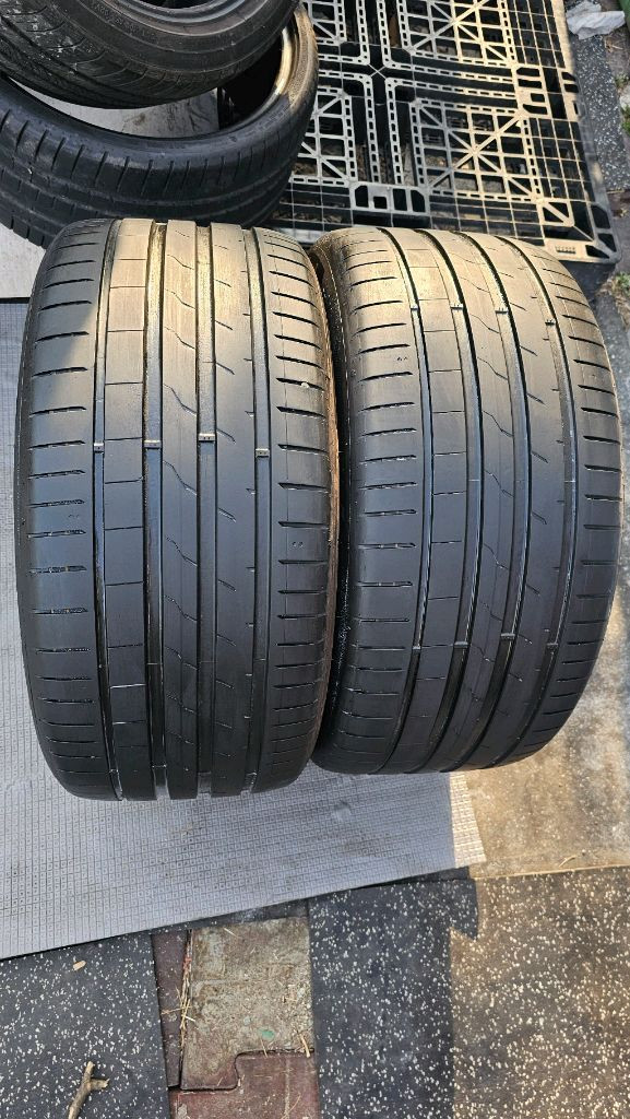 275 40 19벤투스 eve3고성능 2본 최저가 이미지