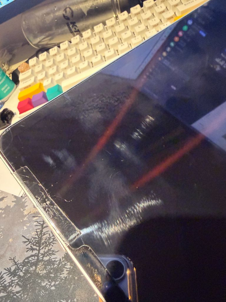 아이패드 프로 M2 + 애플펜슬2세대 배터리 94프로 이미지