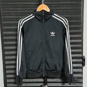 [아디다스] 오리지널스 파이어버드 빅로고 트랙탑 져지 | 00115 이미지