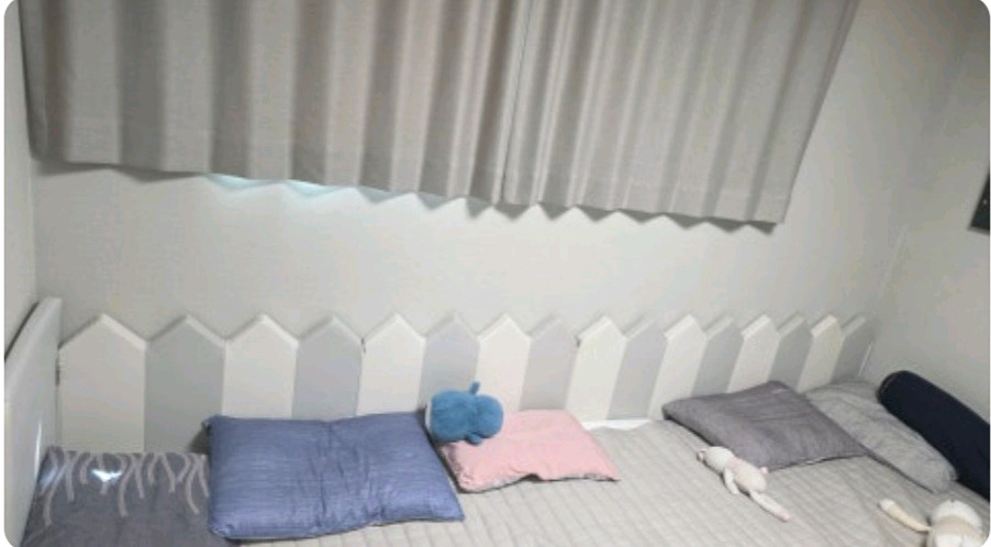 알집매트 울타리 벽매트(침대 매트리스와 벽 가드) 이미지