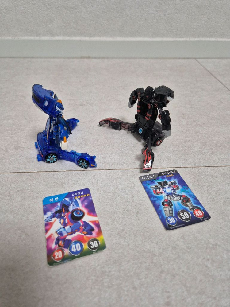 터닝메카드 에반 & 타나토스 세트 이미지