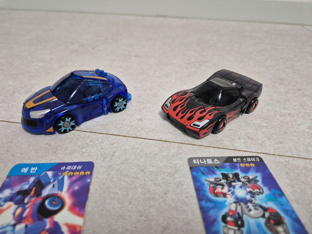 터닝메카드 에반 & 타나토스 세트 이미지