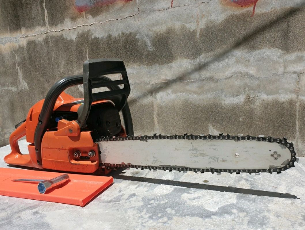 허스크바나 345 엔진톱 이미지