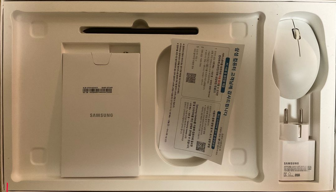 (단순개봉급/LTE/5G/자급제) 갤럭시북프로360 5G (NT953QDB) 이미지