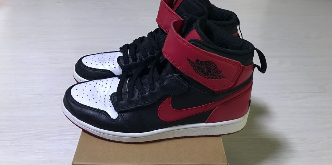 나이키 에어조던1 하이 플라이이즈 270 이미지
