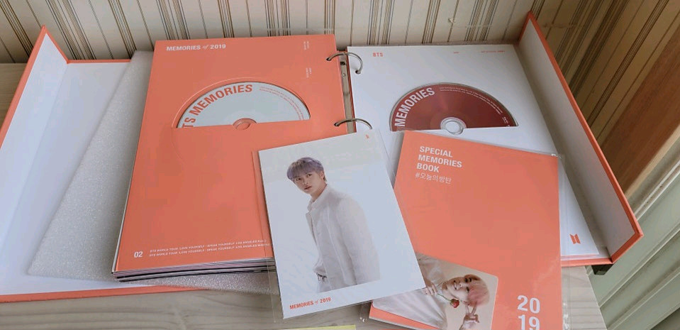 방탄소년단/BTS/앨범/메모리즈 이미지