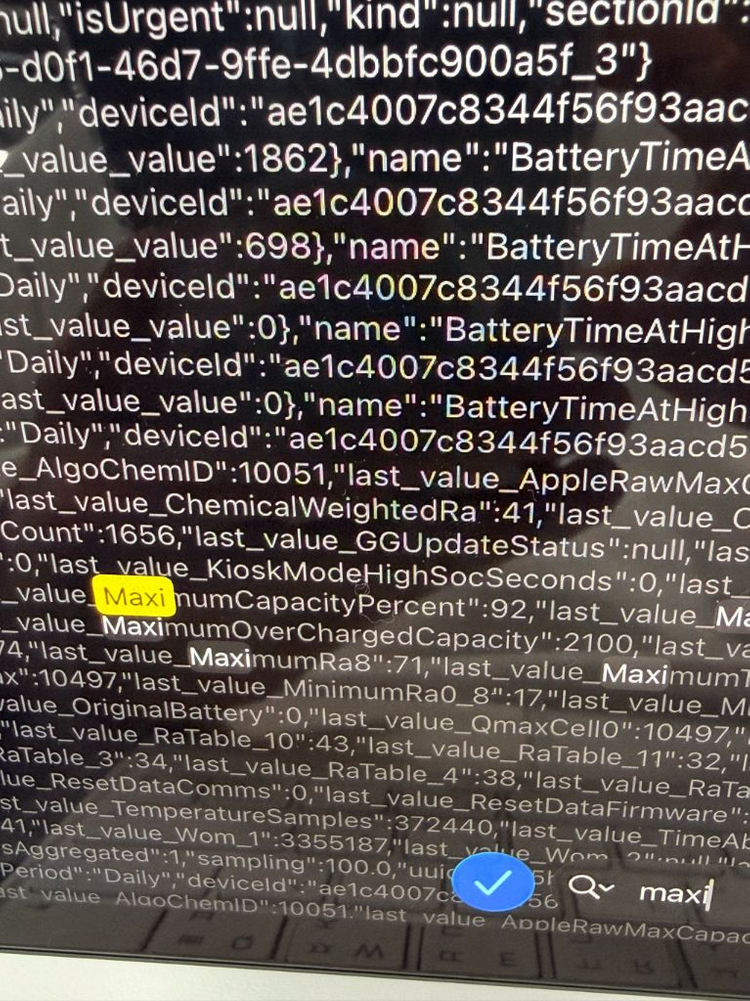 아이패드 프로 6세대 12.9인치 256기가 와이파이 정품키보드 판매합니다. 이미지