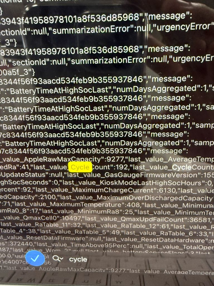 아이패드 프로 6세대 12.9인치 256기가 와이파이 정품키보드 판매합니다. 이미지