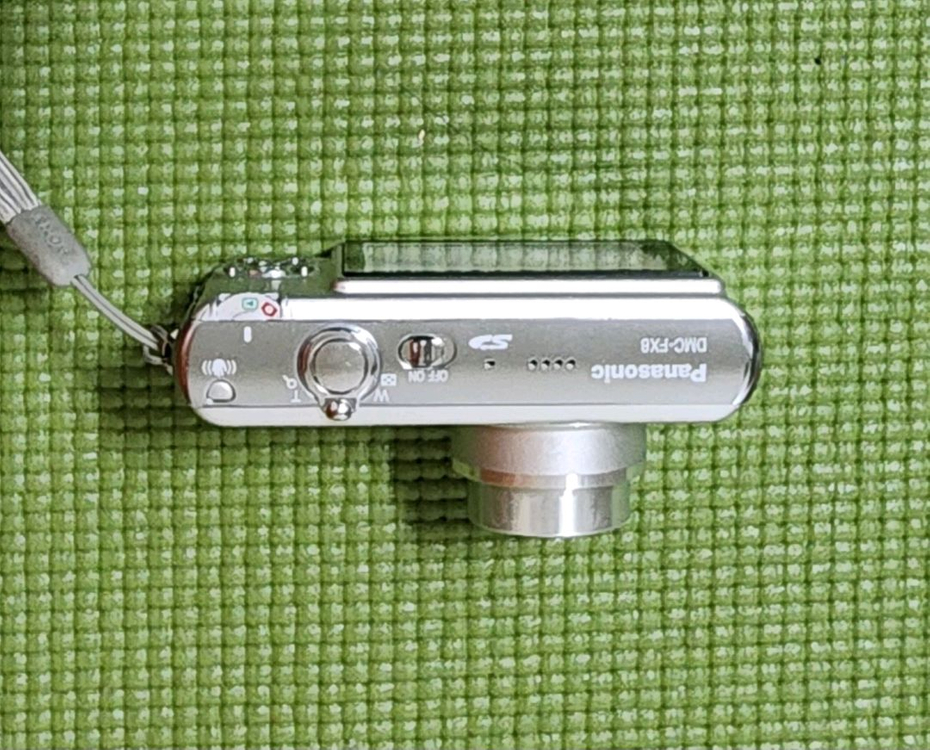 파나소닉 루믹스 디지털 카메라 dmc-fx8 팝니다. 이미지