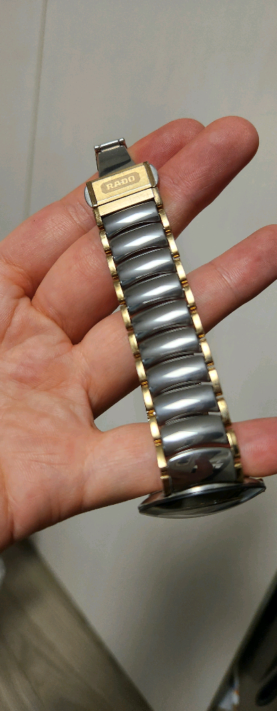 라도 세라믹 쿼츠 시계 이미지