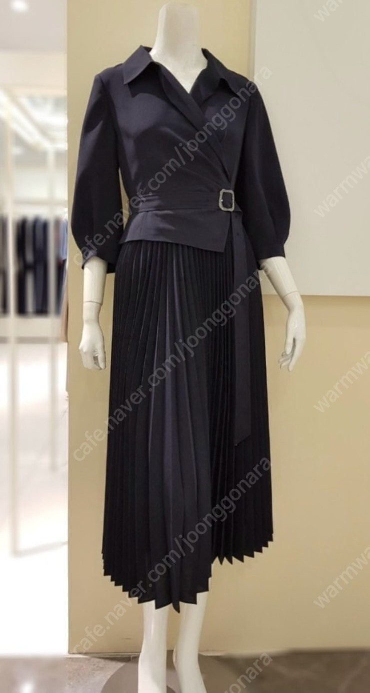 (새상품) KL 플리츠 원피스 네이비 55 듀엘 오즈세컨 레니본 지컷 보브 린 모조에스핀 지고트 시슬리 이미지
