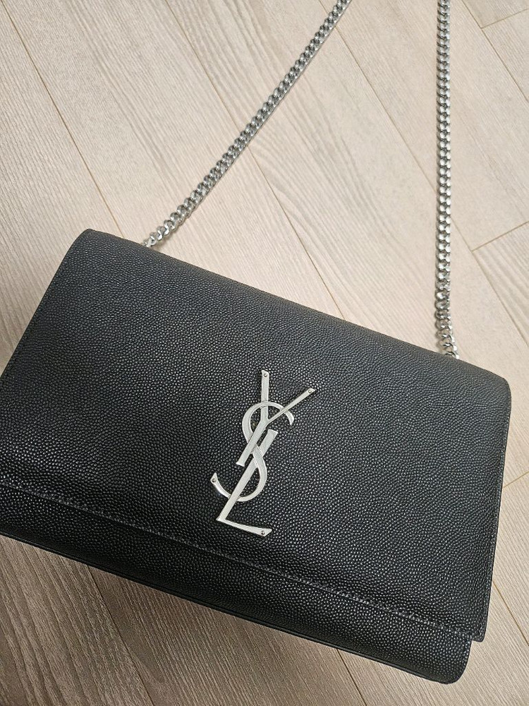 입생로랑 가방 이미지