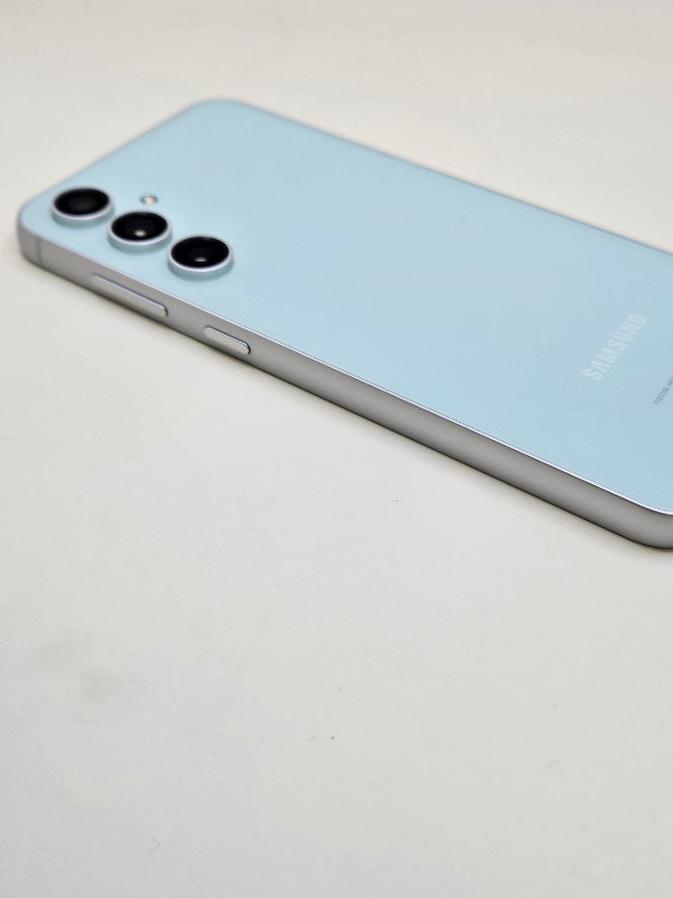 실사진 S급 삼성 갤럭시S23FE 최상품 S711 중고폰 이미지