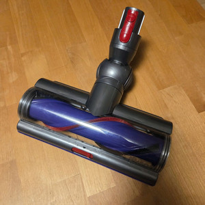 다이슨 카펫용 모터 헤드 이미지