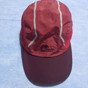 네파 얇은바람막이 등산모자 Free 이미지