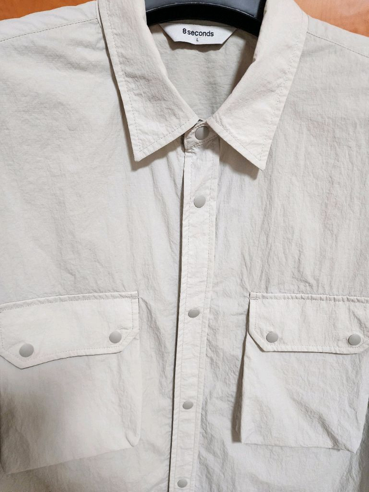 에잇세컨즈 라이트그레이 셔츠 자켓 팝니다 이미지