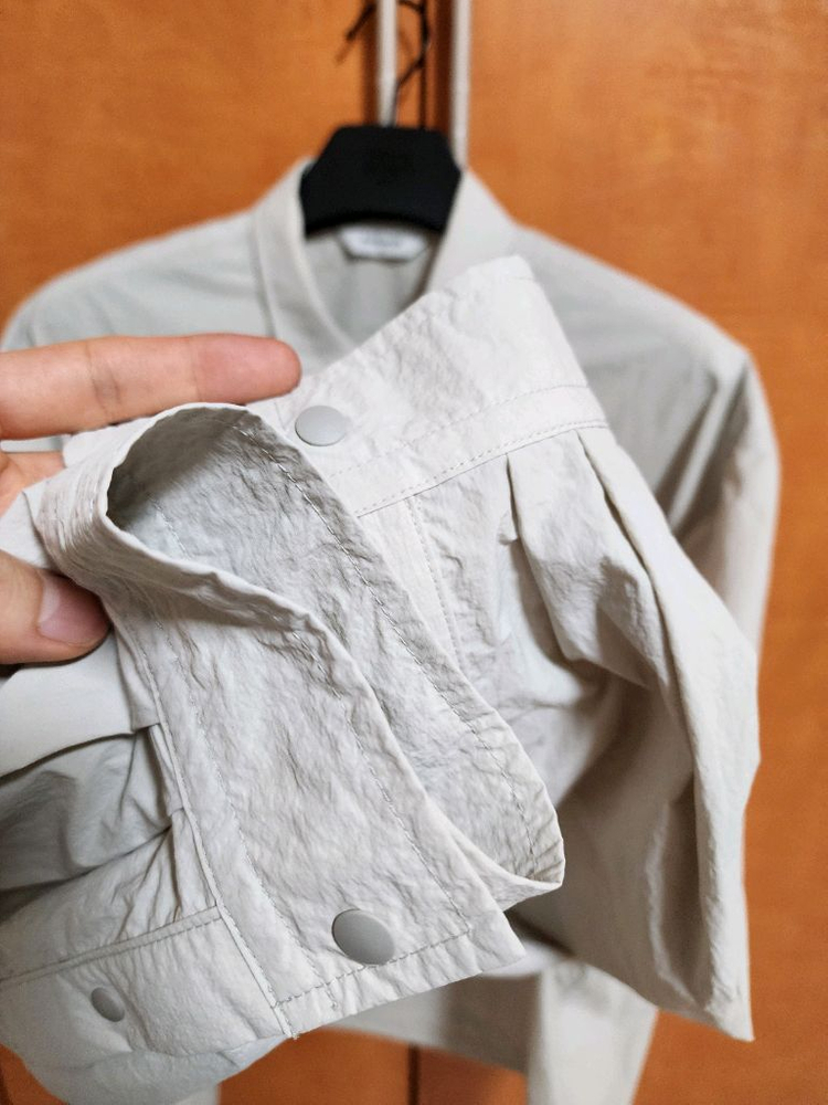 에잇세컨즈 라이트그레이 셔츠 자켓 팝니다 이미지