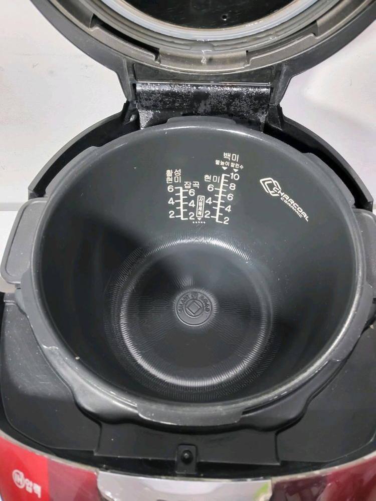 쿠첸 10인용 전기압력밥솥 이미지