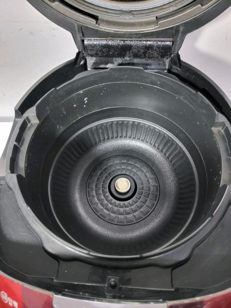 쿠첸 10인용 전기압력밥솥 이미지