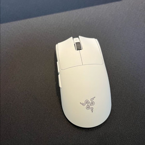 레이저 Viper V3 Pro 화이트 이미지