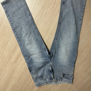 시스템옴므 연청 스트레이트 핏 데님팬츠 이미지