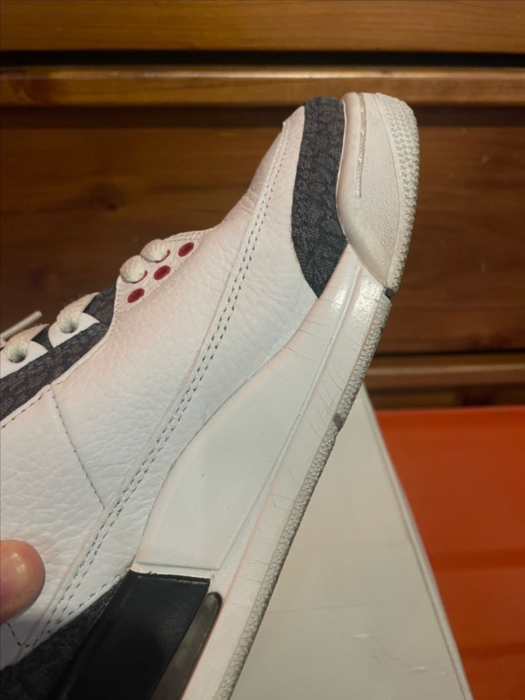 [250]나이키 조던 3 레트로 데님 파이어레드 이미지