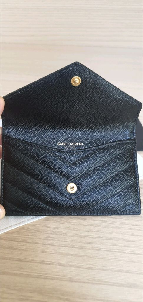 입생로랑 생로랑 카드지갑/지갑 금장 정품S급(감정O)구찌프라다루이비통디올고야드샤넬셀린느보테가생로랑발렌시아가버버리가방 이미지