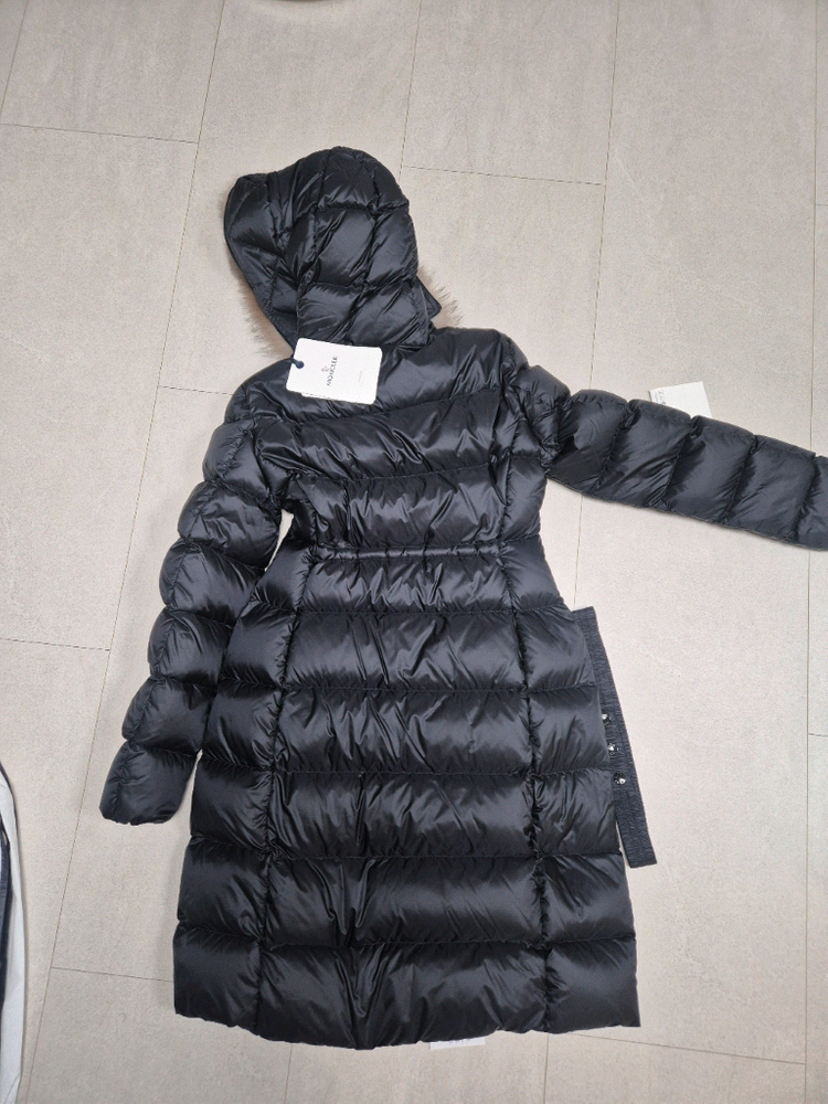 23fw 몽클레어 보에딕 리얼퍼 폭스퍼 2사이즈(새상품) 이미지