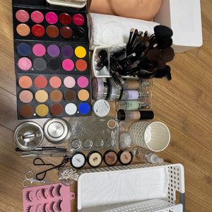 메이크업 실기 재료 풀세트 속눈썹 수염 포함 이미지