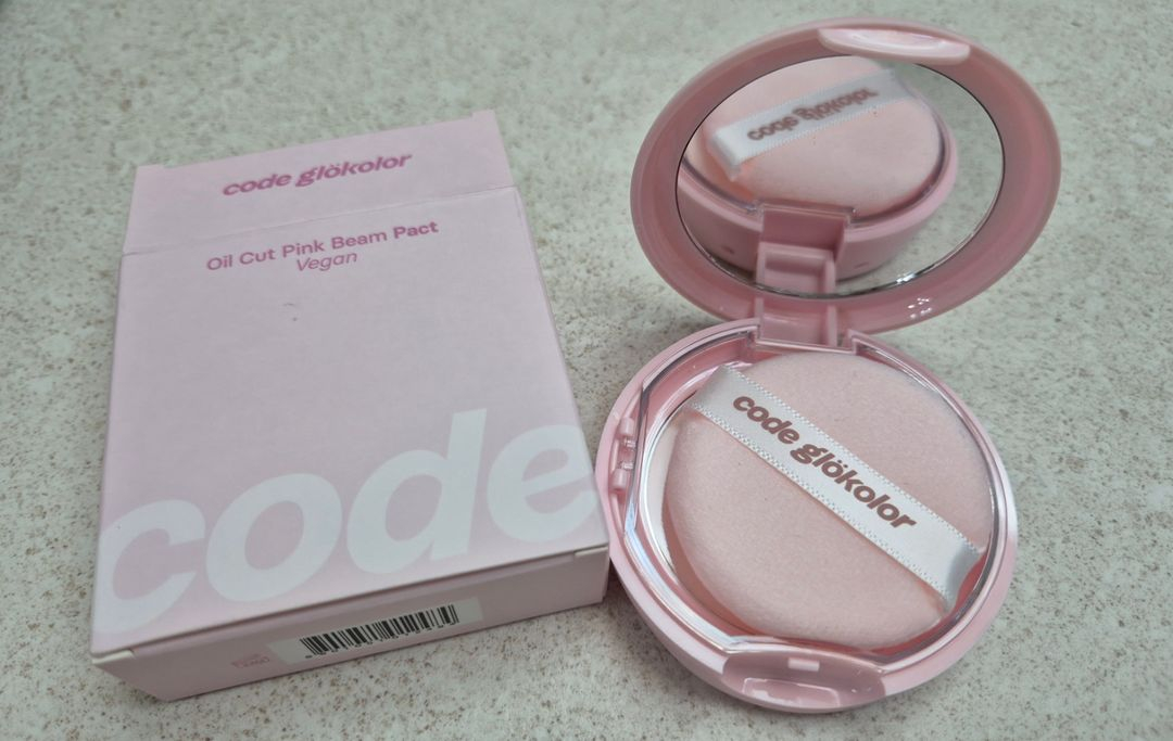코드글로컬러 오일컷 핑크빔 팩트 이미지