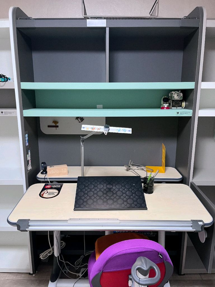 니스틀그로우 책상, 책장, 의자 셋트(두종류) 이미지