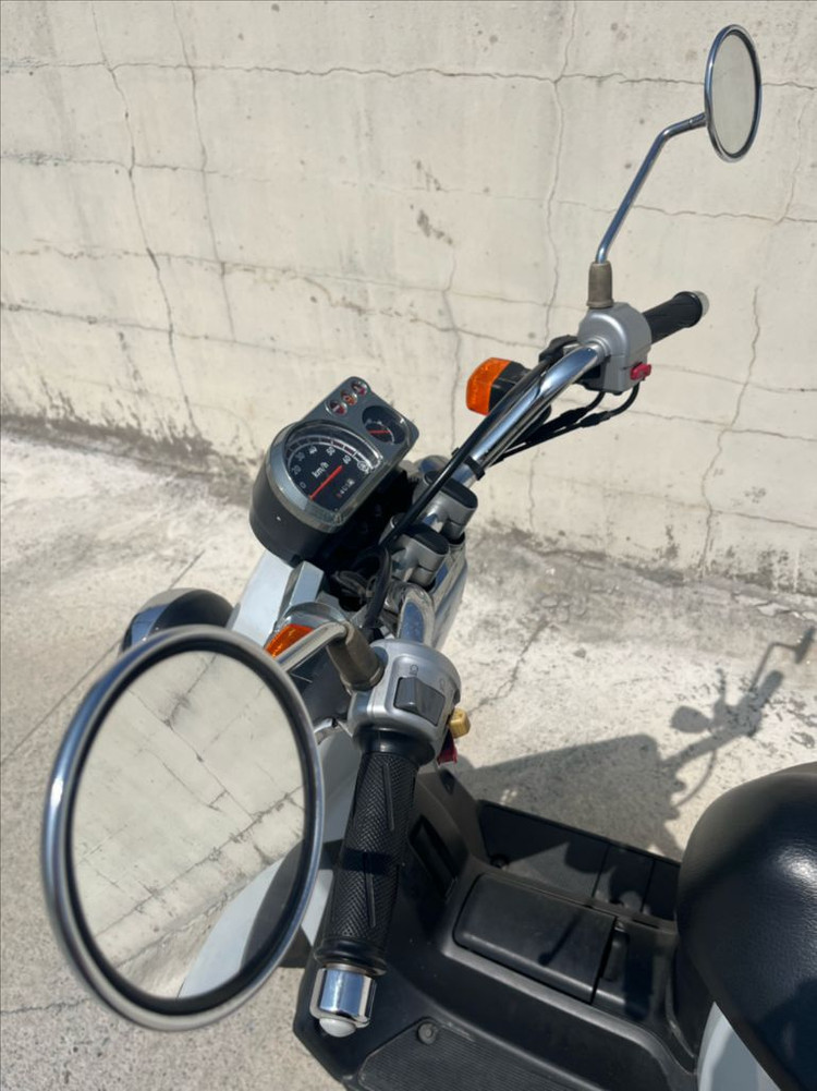 귀한 야마하 복스 50cc 오토바이 스쿠터 이미지