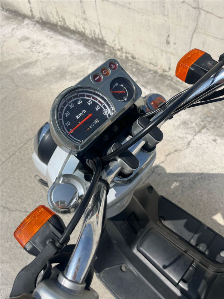 귀한 야마하 복스 50cc 오토바이 스쿠터 이미지