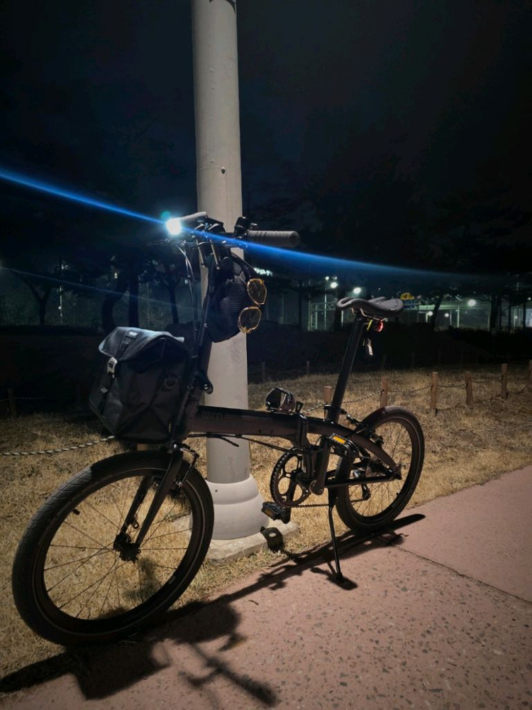 턴 d8 접이식 미니벨로 자전거 이미지