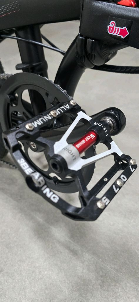 턴 d8 접이식 미니벨로 자전거 이미지