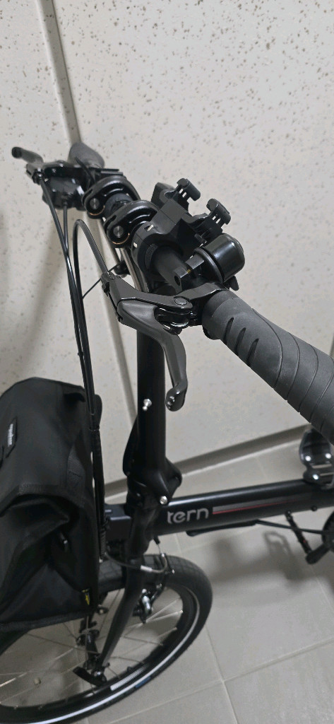 턴 d8 접이식 미니벨로 자전거 이미지