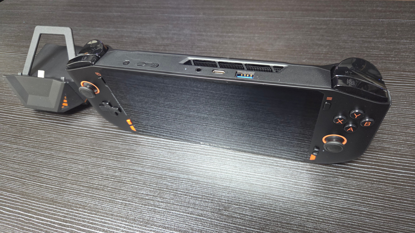 원엑스플레이어 미니 프로 (OneXPlayer Mini Pro) 1테라 이미지