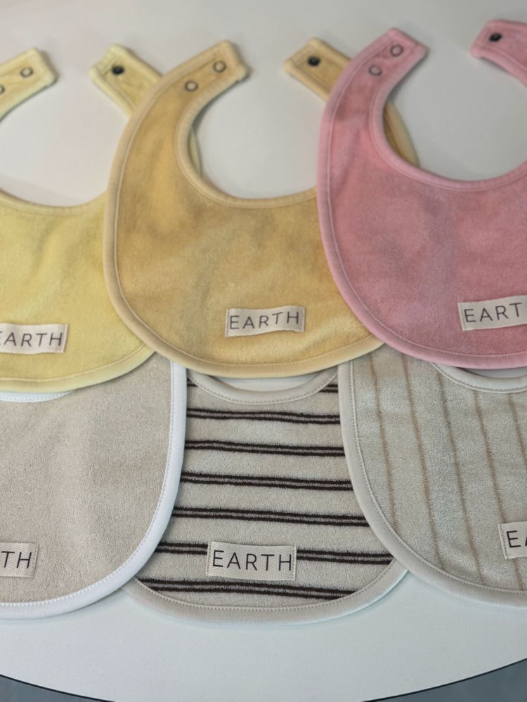 아기 턱받이 세트 이미지